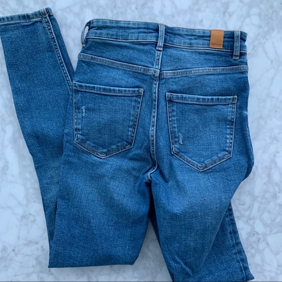 Zara High Rise Jeans - Picture 4 of 5